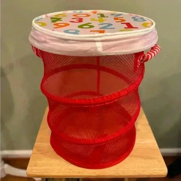 Collapsible IKEA children’s laundry basket - Red - Picture 1 of 6